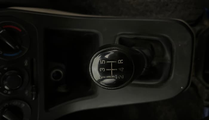 2021 Maruti New Wagon-R VXI (O) 1.0, Petrol, Manual, 50,016 km, Gear Lever