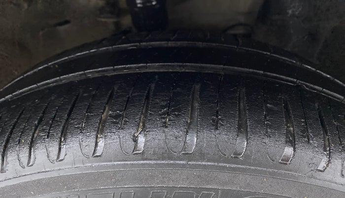 2018 Nissan Micra XV CVT, Petrol, Automatic, 65,935 km, Right Front Tyre Tread