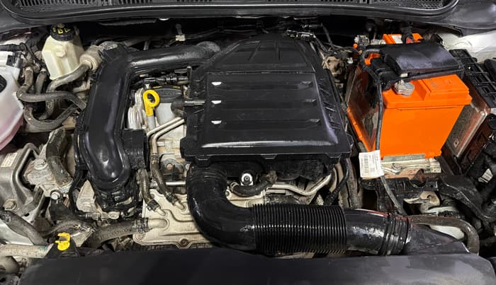 2022 Volkswagen VIRTUS HIGHLINE TSI 1.0 MT, Petrol, Manual, 77,526 km, Engine View