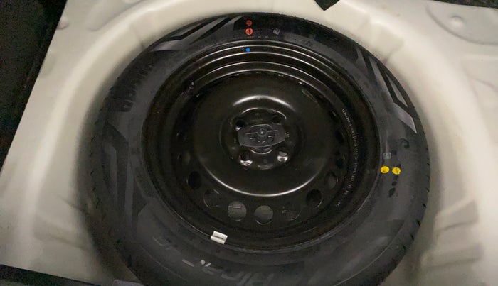 2023 Maruti Baleno DELTA PETROL 1.2, Petrol, Manual, 11,084 km, Spare Tyre