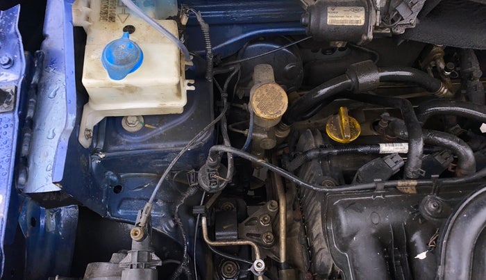 2017 Renault Kwid CLIMBER 1.0 AMT, Petrol, Automatic, 63,473 km, Engine View - Right