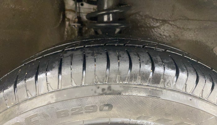 2016 Maruti Alto K10 VXI, Petrol, Manual, 59,974 km, Right Front Tyre Tread