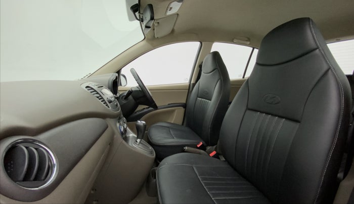 2013 Hyundai i10 SPORTZ 1.2 AT, Petrol, Automatic, 52,312 km, Right Side Front Door Cabin