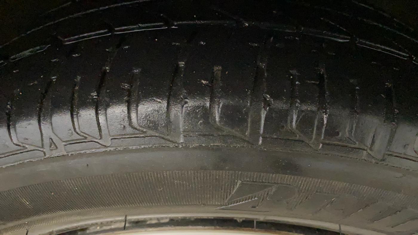 2022 Tata Tiago XT PETROL, Petrol, Manual, 45,903 km, Right Front Tyre Tread