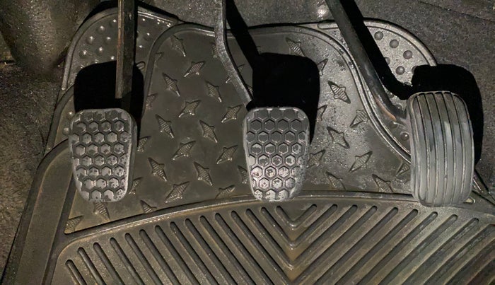 2022 Tata Tiago XT PETROL, Petrol, Manual, 45,865 km, Pedals