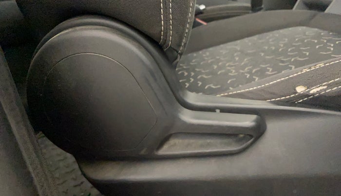 2022 Tata Tiago XT PETROL, Petrol, Manual, 45,865 km, Driver Side Adjustment Panel