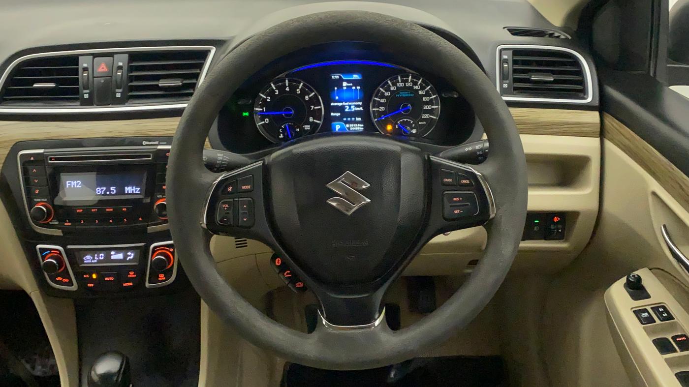 2019 Maruti Ciaz DELTA AT 1.5 SHVS PETROL, Petrol, Automatic, 54,408 km, Steering Wheel Close Up