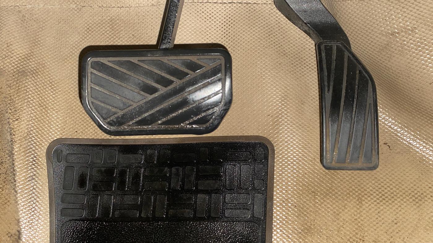 2019 Maruti Ciaz DELTA AT 1.5 SHVS PETROL, Petrol, Automatic, 54,408 km, Pedals