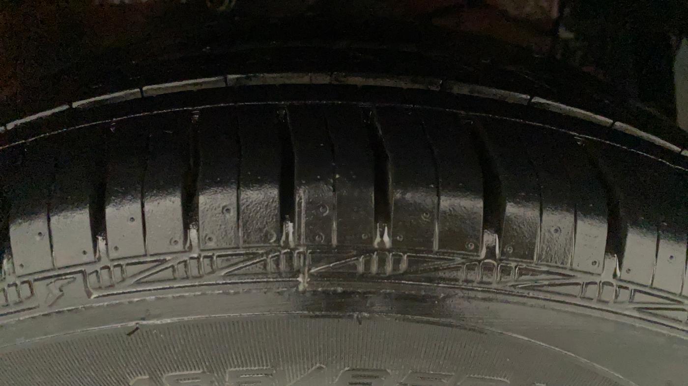 2019 Maruti Ciaz DELTA AT 1.5 SHVS PETROL, Petrol, Automatic, 54,408 km, Right Front Tyre Tread