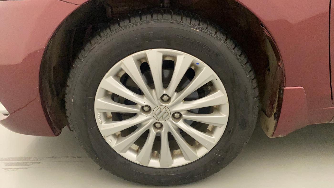 2019 Maruti Ciaz DELTA AT 1.5 SHVS PETROL, Petrol, Automatic, 54,408 km, Left Front Wheel