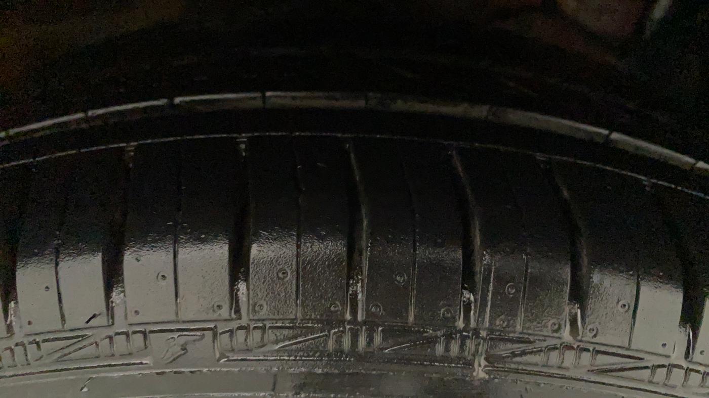 2019 Maruti Ciaz DELTA AT 1.5 SHVS PETROL, Petrol, Automatic, 54,408 km, Left Front Tyre Tread