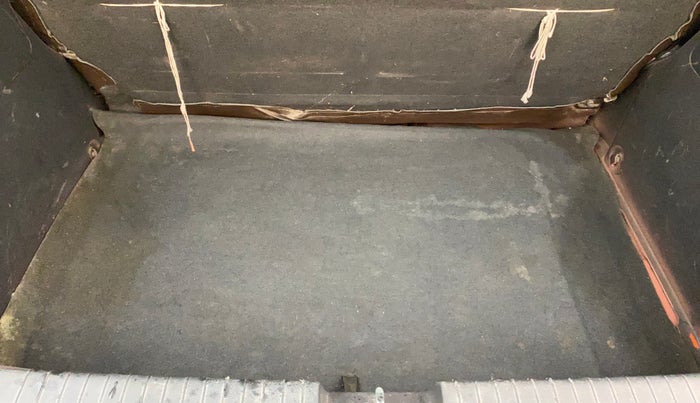 2016 Hyundai Elite i20 SPORTZ 1.4 CRDI, Diesel, Manual, 90,857 km, Boot Inside