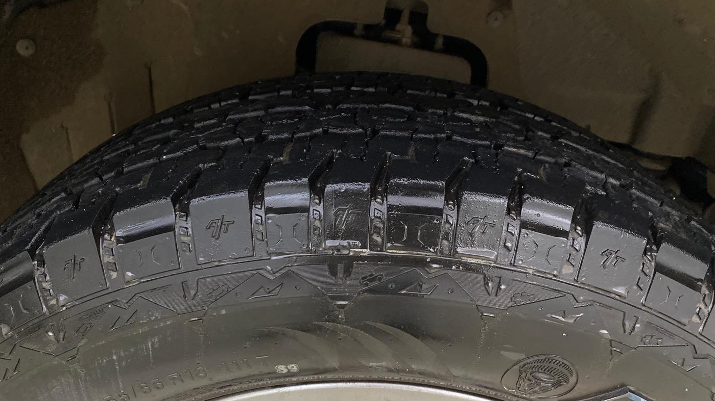 2023 Mahindra Thar LX D AT 4WD HT, Diesel, Automatic, 7,560 km, Right Front Tyre Tread