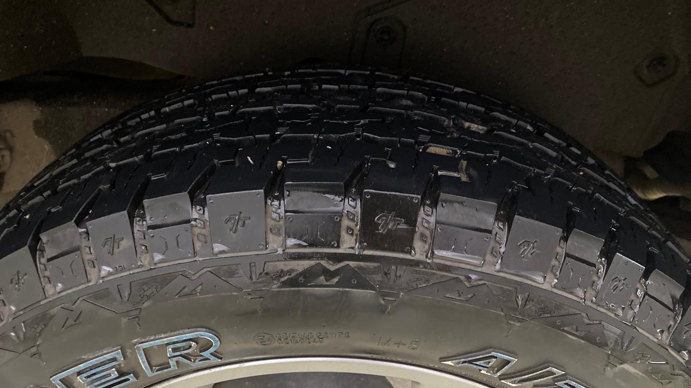2023 Mahindra Thar LX D AT 4WD HT, Diesel, Automatic, 7,560 km, Left Rear Tyre Tread