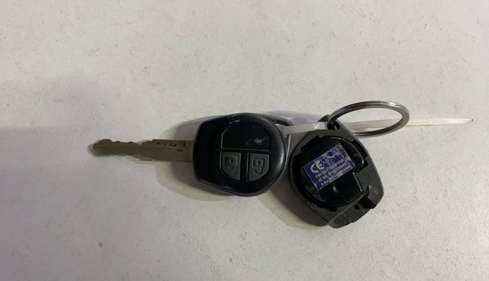 2015 Maruti Ertiga VXI, Petrol, Manual, 16,811 km, Key Close Up