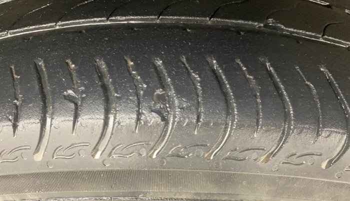 2021 Honda Amaze 1.2L I-VTEC VX CVT, Petrol, Automatic, 69,066 km, Right Front Tyre Tread