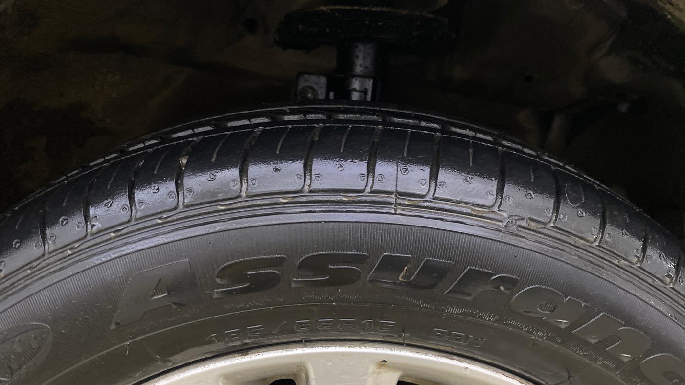 2016 Maruti Ciaz ZXI AT, Petrol, Automatic, 35,276 km, Right Front Tyre Tread