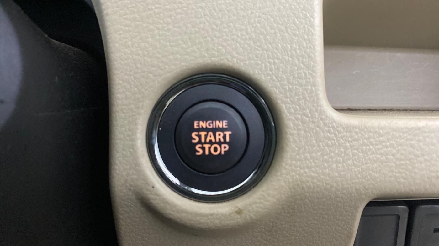 2016 Maruti Ciaz ZXI AT, Petrol, Automatic, 35,276 km, Keyless Start/ Stop Button