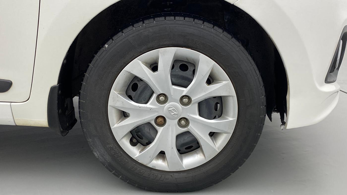 2014 Hyundai Xcent S 1.2, CNG, Manual, 65,963 km, Right Front Wheel