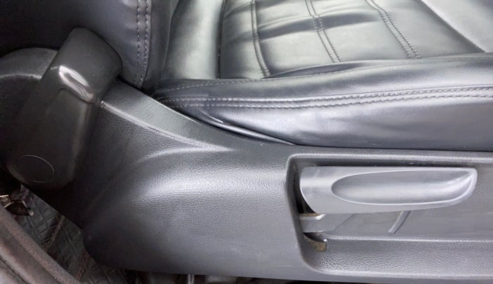 2015 Volkswagen Polo GT TSI 1.2 PETROL AT, Petrol, Automatic, 87,516 km, Driver Side Adjustment Panel