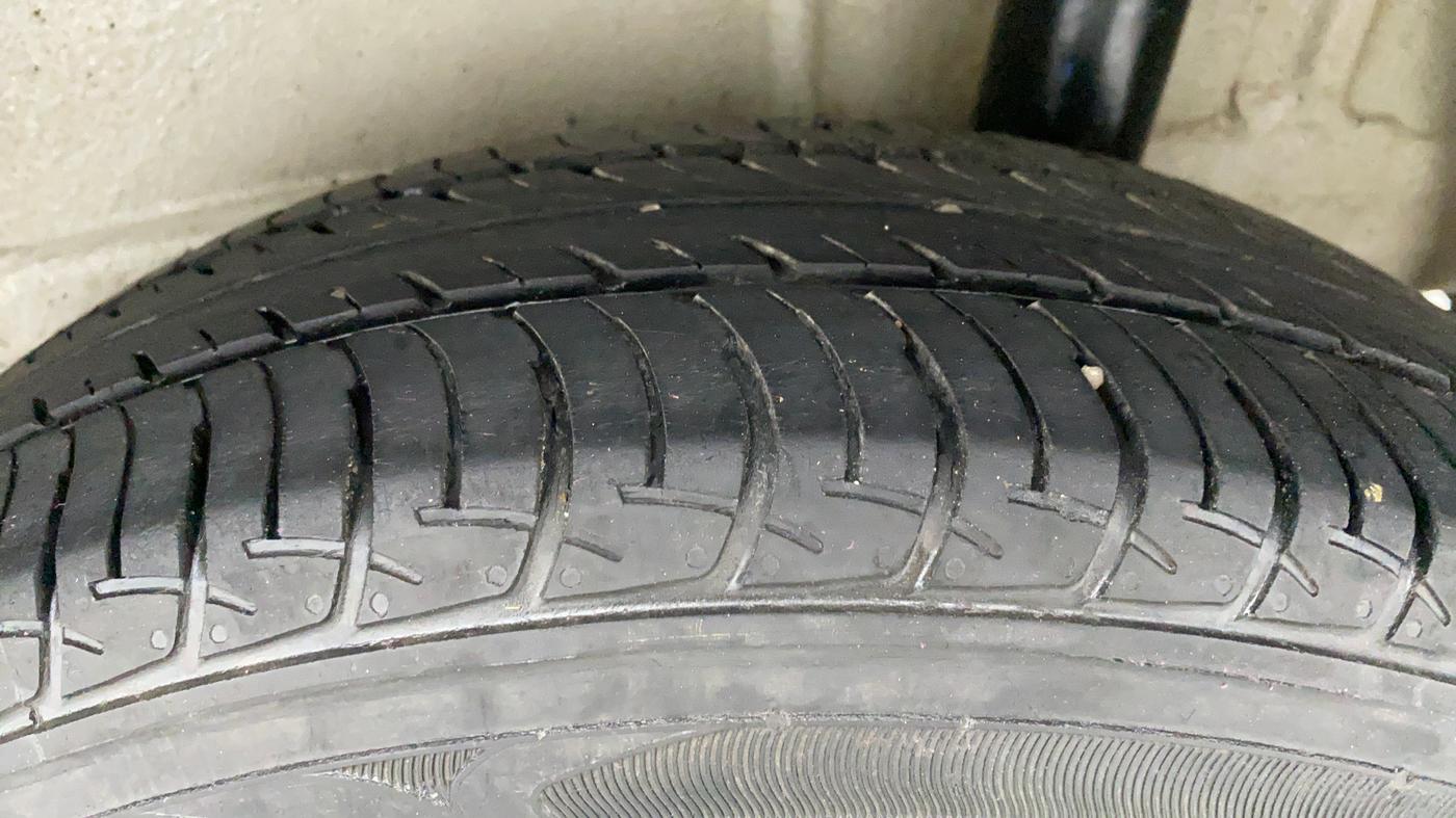 2019 Maruti New Wagon-R 1.0 VXI (O), Petrol, Manual, 25,972 km, Left Rear Tyre Tread
