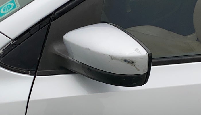 2015 Volkswagen Polo HIGHLINE1.2L, Petrol, Manual, 85,767 km, Left rear-view mirror - Minor scratches