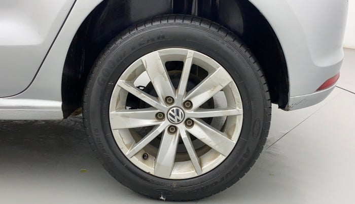 2015 Volkswagen Polo HIGHLINE1.2L, Petrol, Manual, 85,767 km, Left Rear Wheel