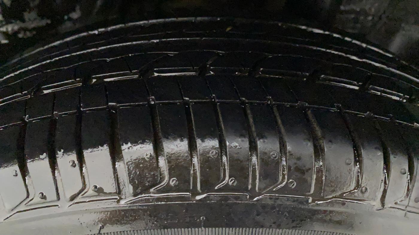2015 Honda City VX CVT PETROL, Petrol, Automatic, 71,581 km, Right Front Tyre Tread