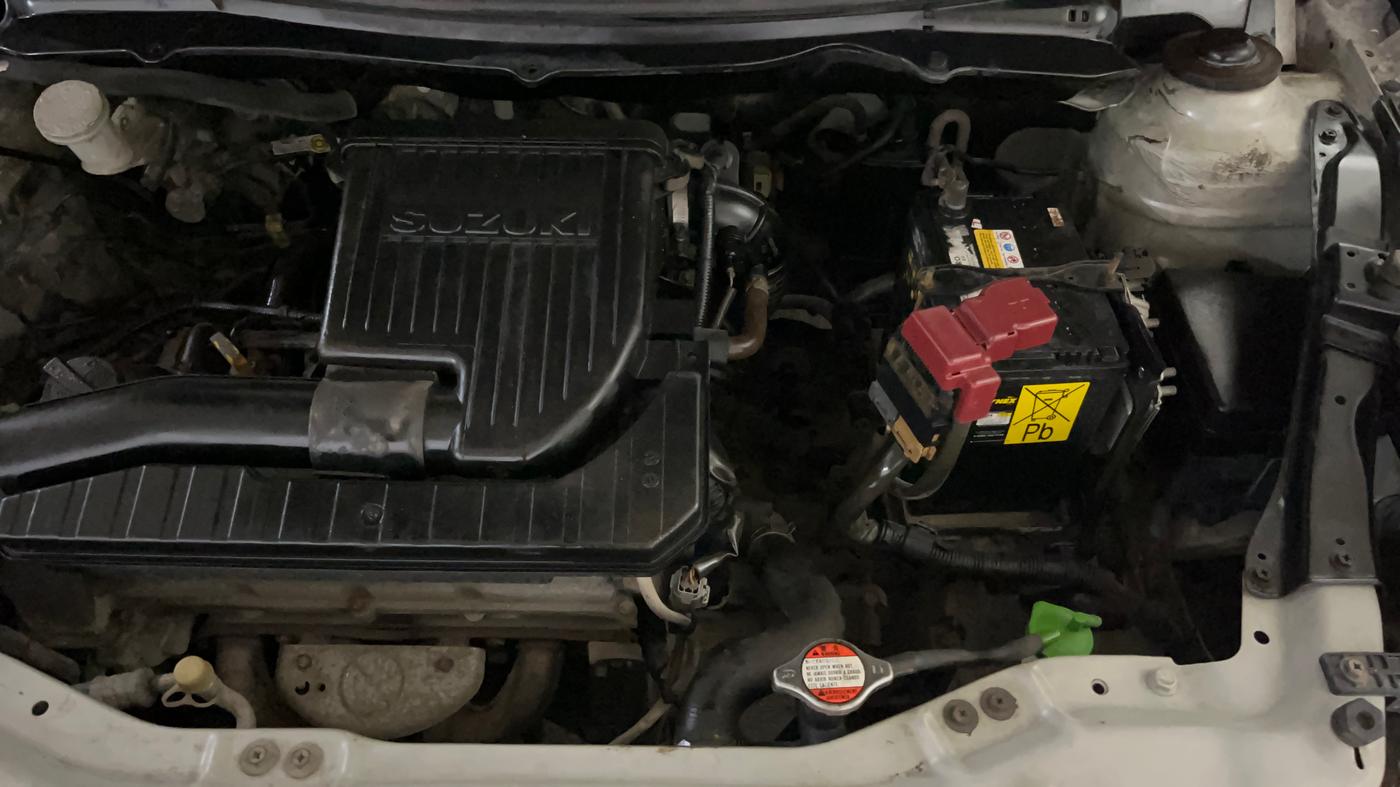 2014 Maruti Swift VXI, Petrol, Manual, 49,691 km, Engine View - Left