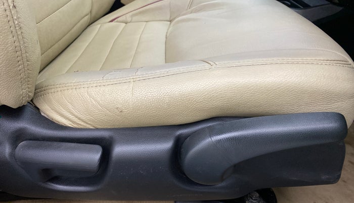 2014 Honda City V MT PETROL, Petrol, Manual, 67,249 km, Driver Side Adjustment Panel