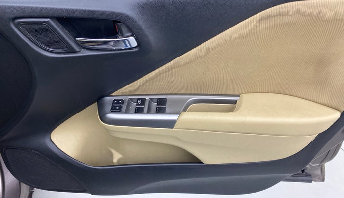 2014 Honda City V MT PETROL, Petrol, Manual, 67,249 km, Driver Side Door Panels Control