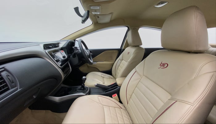 2014 Honda City V MT PETROL, Petrol, Manual, 67,249 km, Right Side Front Door Cabin