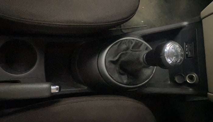 2014 Hyundai Elite i20 ASTA 1.2, Petrol, Manual, 62,552 km, Gear Lever