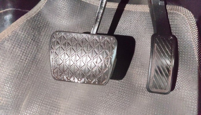 2017 Ford Ecosport TITANIUM 1.5L PETROL AT, Petrol, Automatic, 37,981 km, Pedals