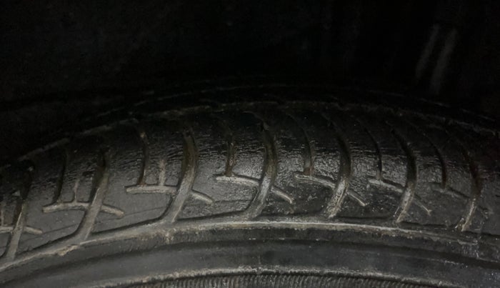 2020 Maruti New Wagon-R VXI 1.0, Petrol, Manual, 41,733 km, Left Rear Tyre Tread