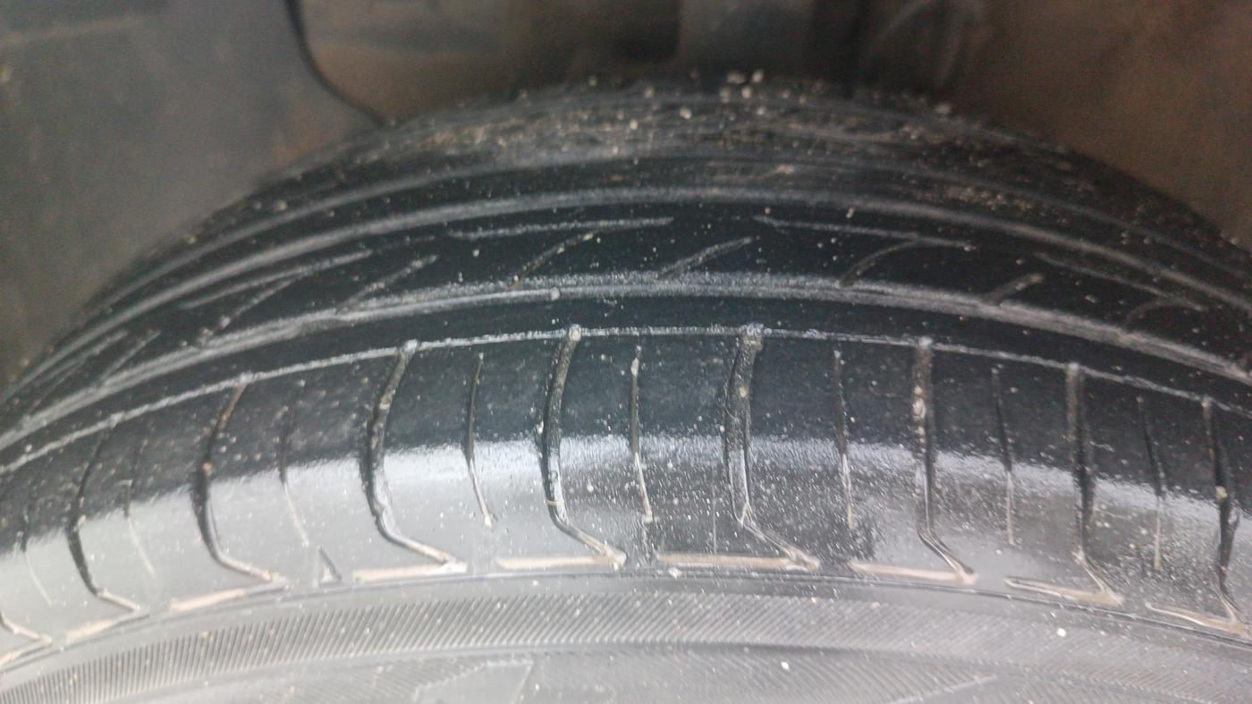 2018 Hyundai Elite i20 SPORTZ 1.2, Petrol, Manual, 98,911 km, Left Front Tyre Tread