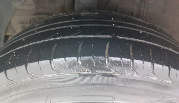 2018 Hyundai Elite i20 SPORTZ 1.2, Petrol, Manual, 98,911 km, Right Rear Tyre Tread