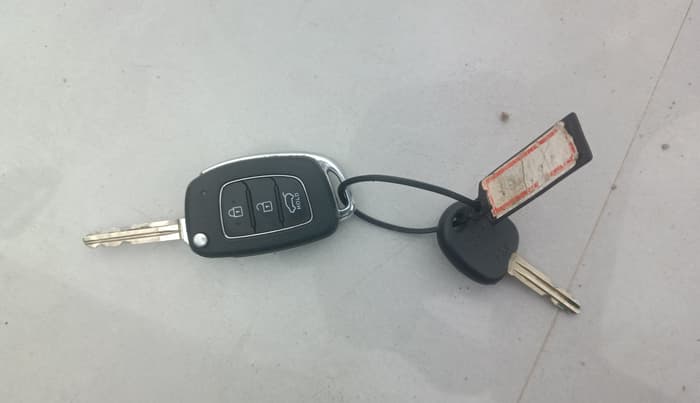 2018 Hyundai Elite i20 SPORTZ 1.2, Petrol, Manual, 98,911 km, Key Close Up