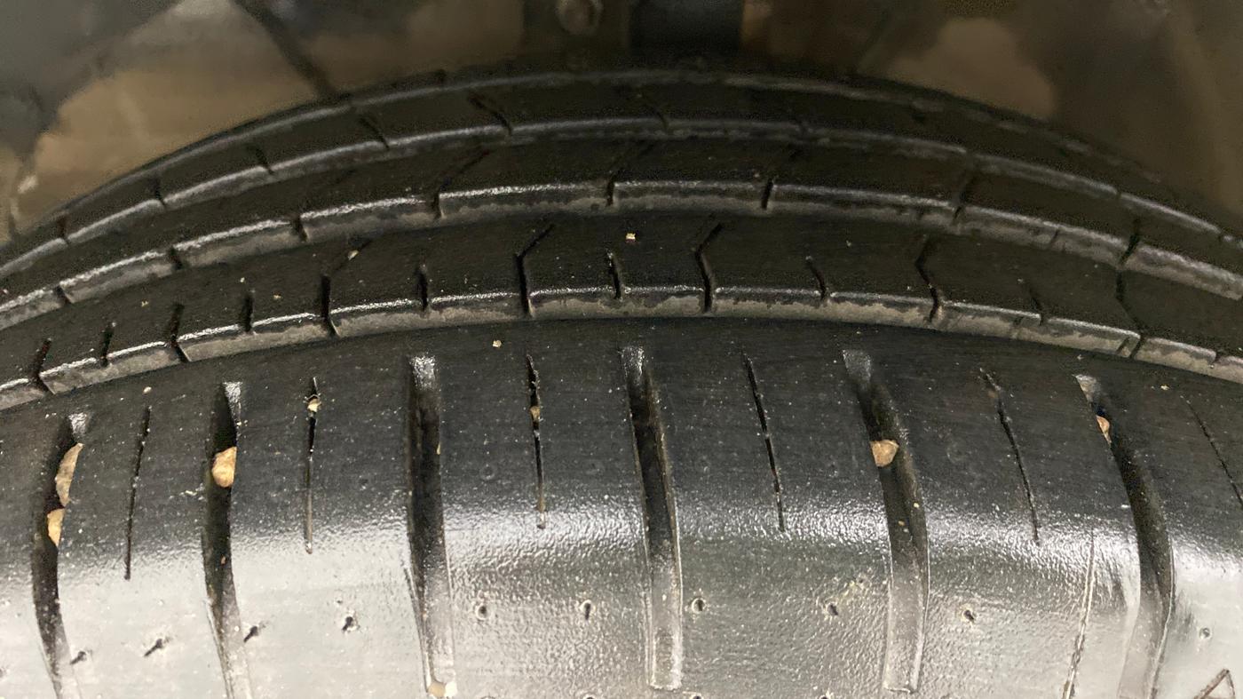 2021 Maruti Baleno ZETA CVT PETROL 1.2, Petrol, Automatic, 16,537 km, Left Front Tyre Tread