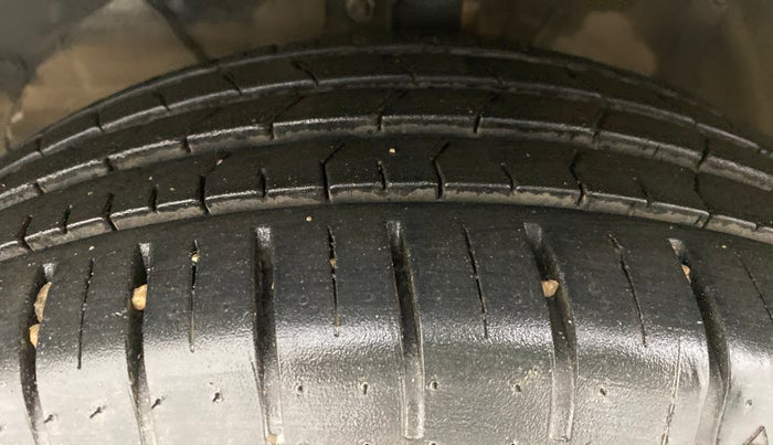 2021 Maruti Baleno ZETA CVT PETROL 1.2, Petrol, Automatic, 16,537 km, Left Front Tyre Tread