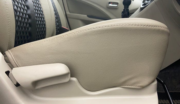 2019 Maruti Celerio ZXI D, Petrol, Manual, 6,559 km, Driver Side Adjustment Panel