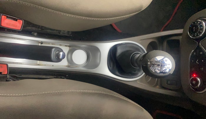 2018 Renault Duster 110 PS RXZ DIESEL, Diesel, Manual, 88,316 km, Gear Lever