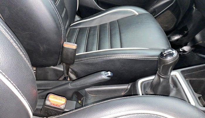 2022 Maruti Swift VXI, Petrol, Manual, 44,559 km, Gear Lever