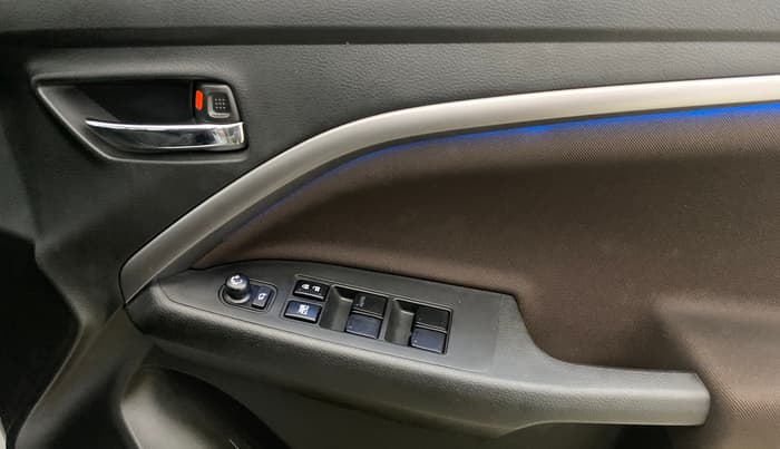 2025 Maruti BREZZA ZXI + SMART HYBRID, Petrol, Manual, 1,421 km, Driver Side Door Panels Control