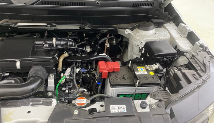 2025 Maruti BREZZA ZXI + SMART HYBRID, Petrol, Manual, 1,421 km, Engine View - Left