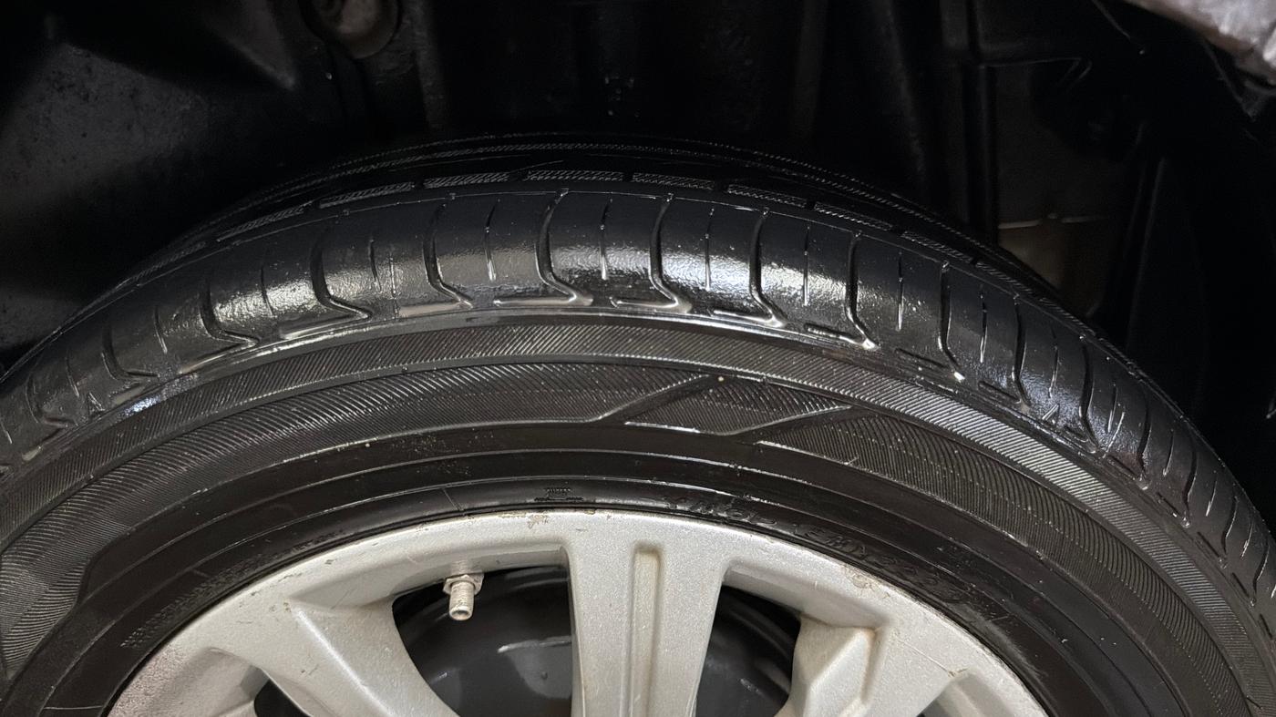 2017 Tata Tiago XZA PETROL, Petrol, Automatic, 96,720 km, Left Rear Tyre Tread