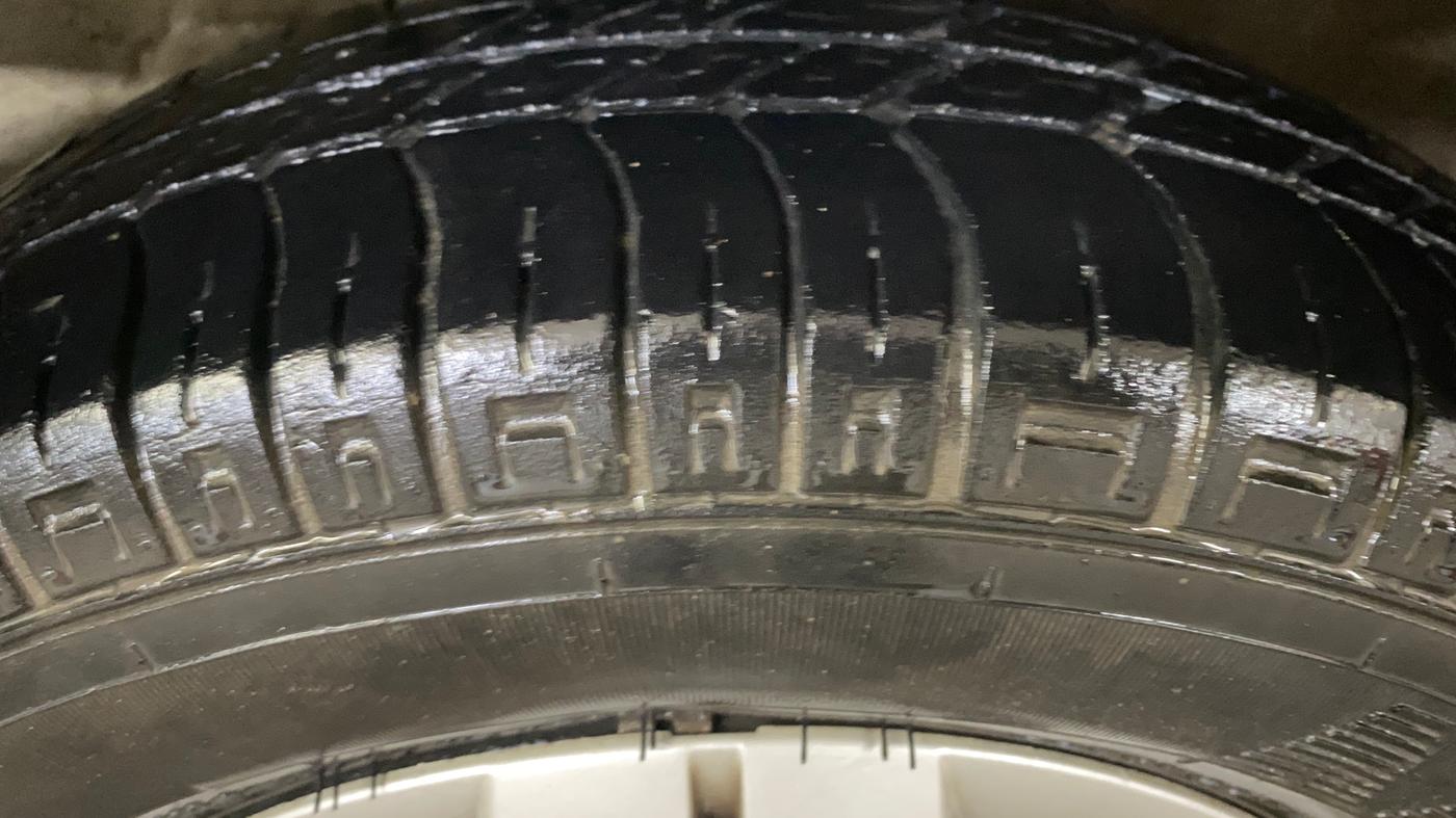 2019 Maruti Alto 800 LXI, Petrol, Manual, 40,897 km, Right Front Tyre Tread