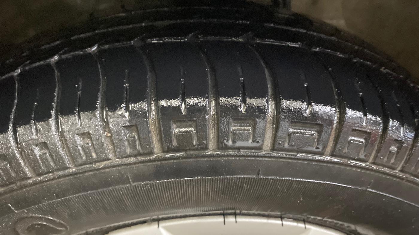 2019 Maruti Alto 800 LXI, Petrol, Manual, 40,897 km, Left Front Tyre Tread