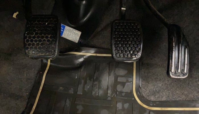 2014 Maruti Alto K10 VXI, CNG, Manual, 59,340 km, Pedals