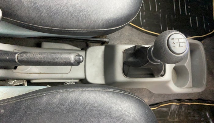 2014 Maruti Alto K10 VXI, CNG, Manual, 59,340 km, Gear Lever